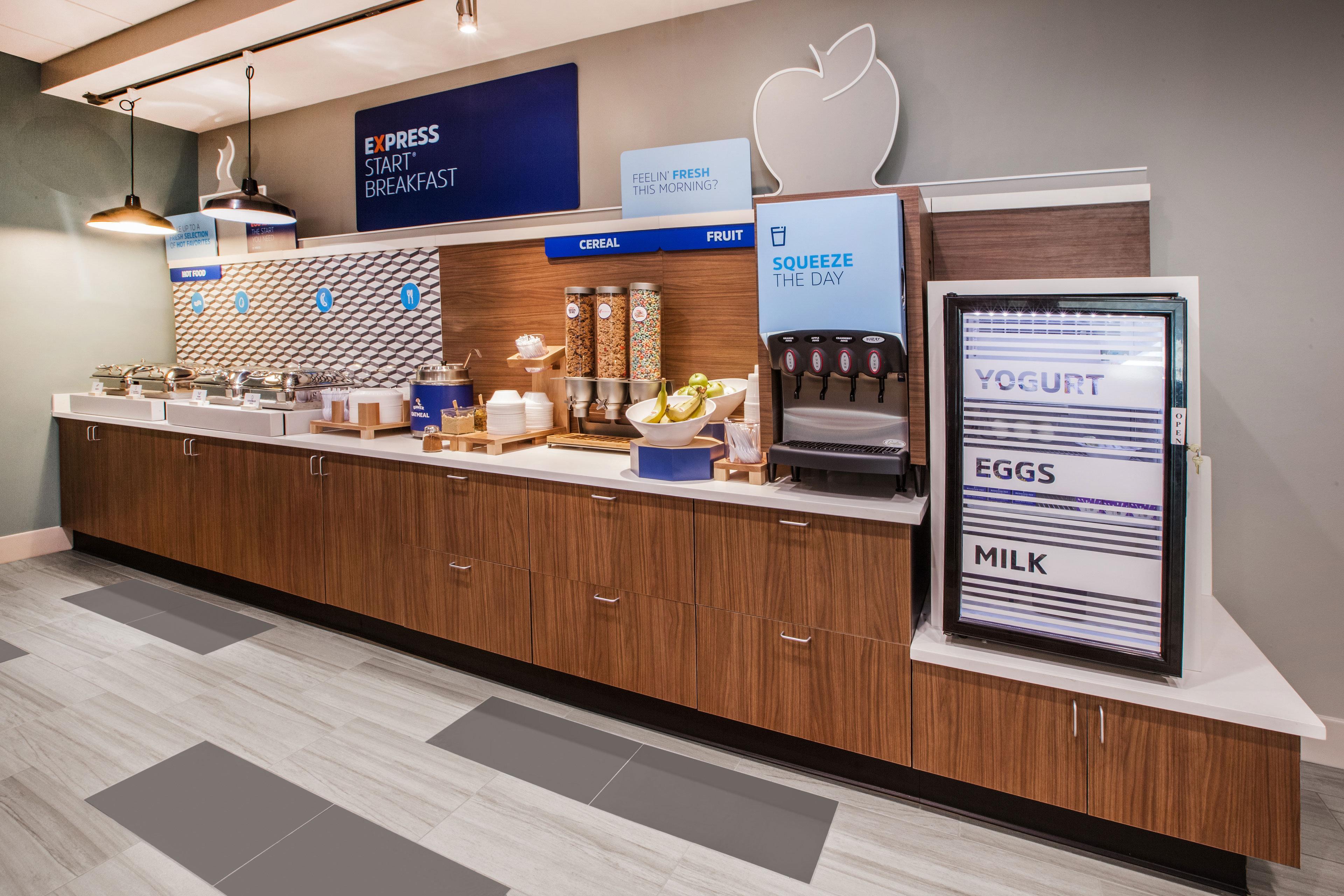 Holiday Inn Express Hotel & Suites Lafayette By Ihg Exterior foto